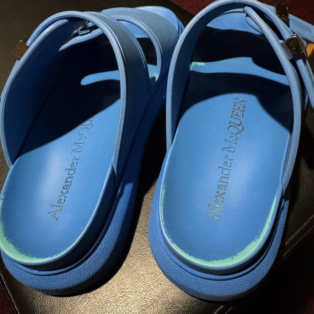 Alexander McQueen Sky Blue Buckle Slides - Picture 9 of 10